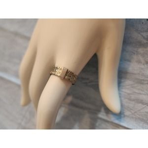 AVON Vintage Fashion ring